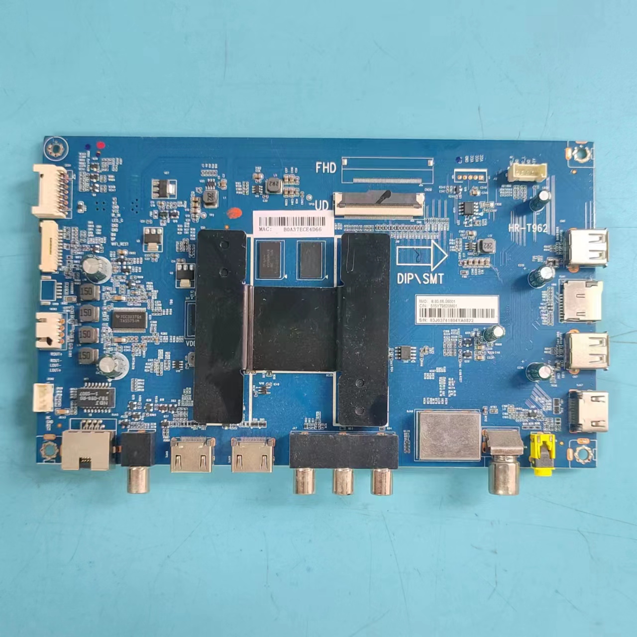 原装海尔LS65A51主板实物图