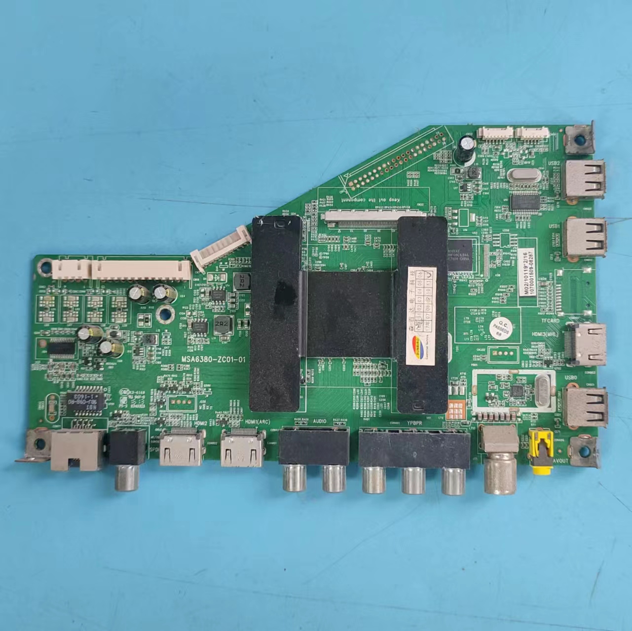 原装海尔LS48H310G主板实物图