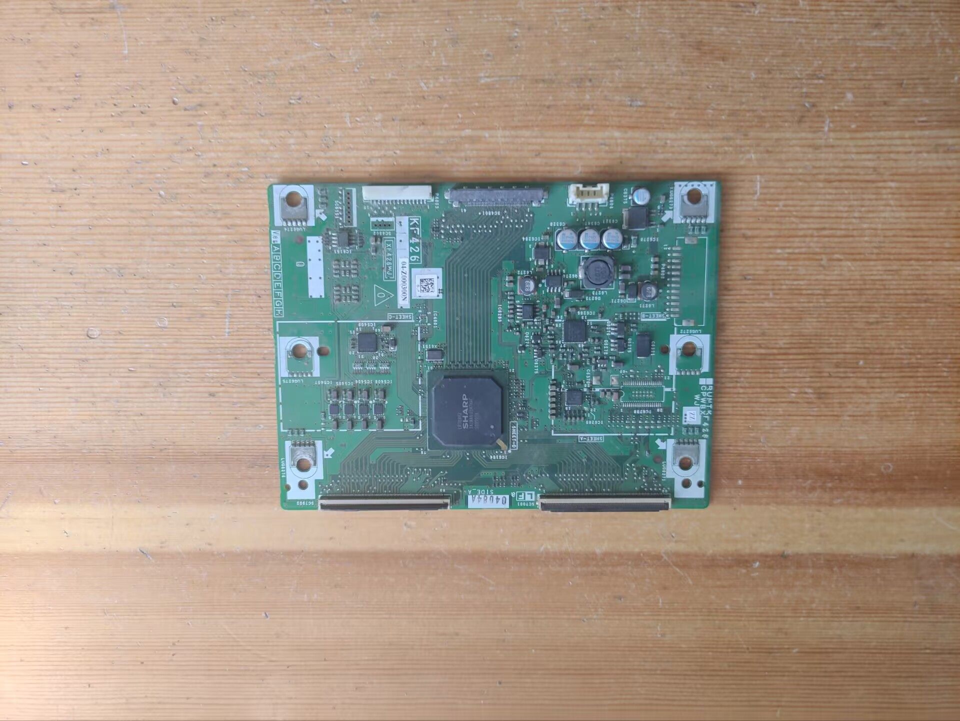 夏普LCD-52E77A逻辑板RUNTK