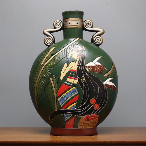 中国云南民族风丽江特色装饰品纪念品手工艺品轻奢玄关博古架摆件 - 封面