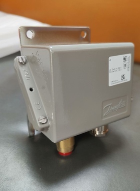 丹佛斯压力开关 CAS136   压力控制器060-315166   议价