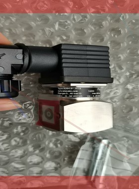 询价！Trafag 8264.81.2518 压力传感器