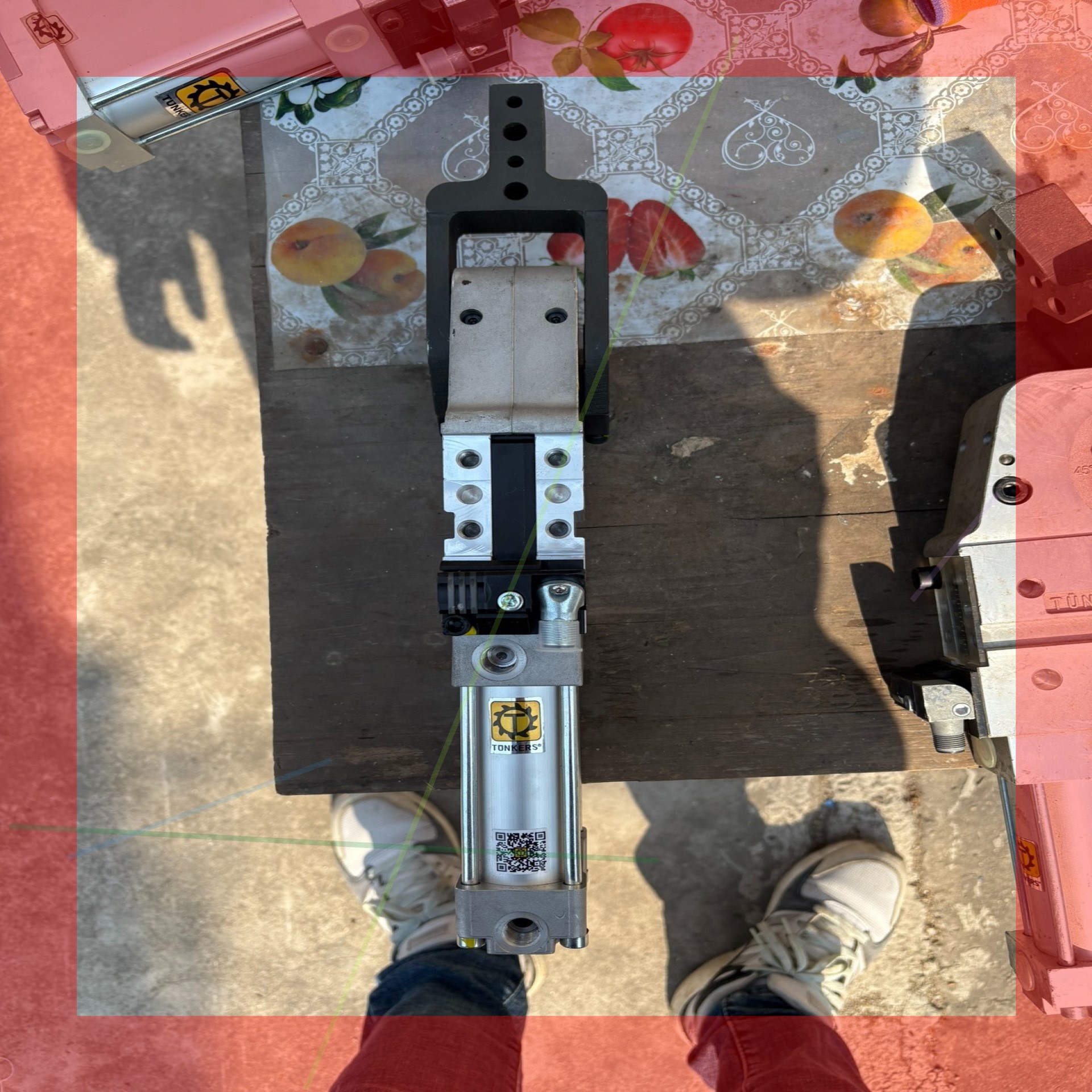 V50.1BR3A10T12德珂斯夹紧气缸