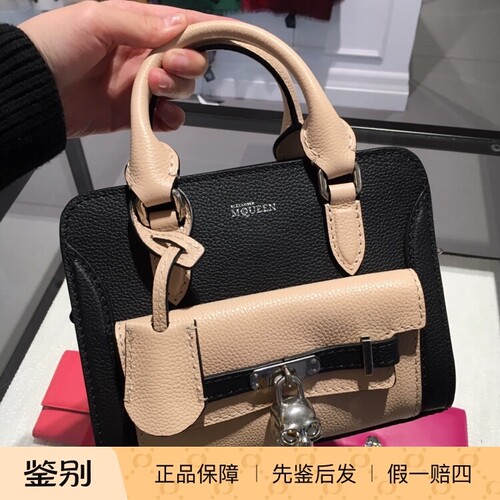 Alexander McQueen 经典PADLOCK骷髅斜跨手提女包mini托特包 正品