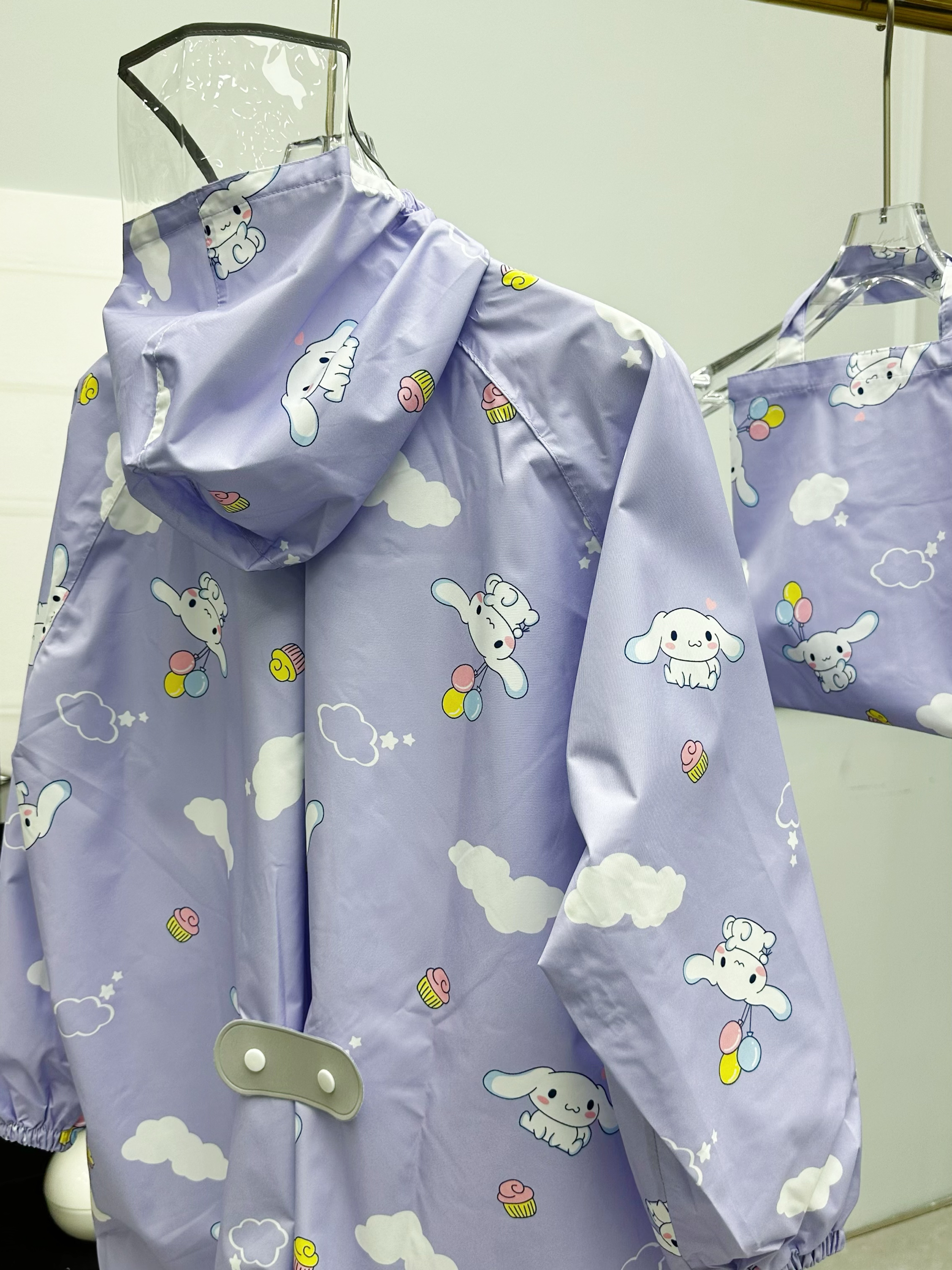 玉桂狗雨衣中小学女生卡通徒步月桂狗带书包位雨服大童大耳狗雨披