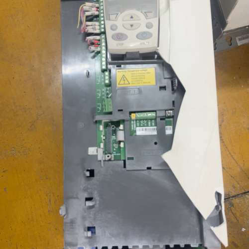 ABB变频器：ASC550-01-031A-4-11k W，[议]