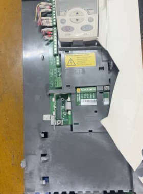 ABB变频器：ASC550-01-031A-4-11k W，[议]