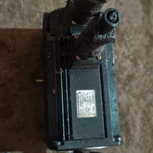 安川伺服电机SGMS-20W6AB，2000W功率，3000[议]