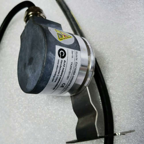 宜科 编码器，型号EAC50B8-GR6PPR-512[议]