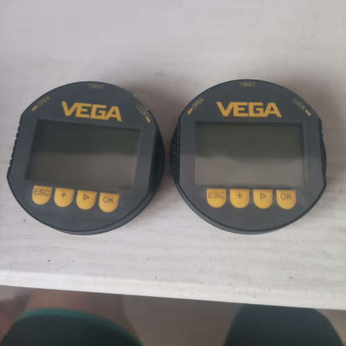 德国VEGA显示模块PLICSCOM.XB两，型号样，成[议]