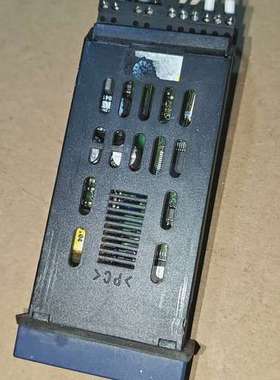 德国 JUMO 久茂 温控器 di32  95153【议】