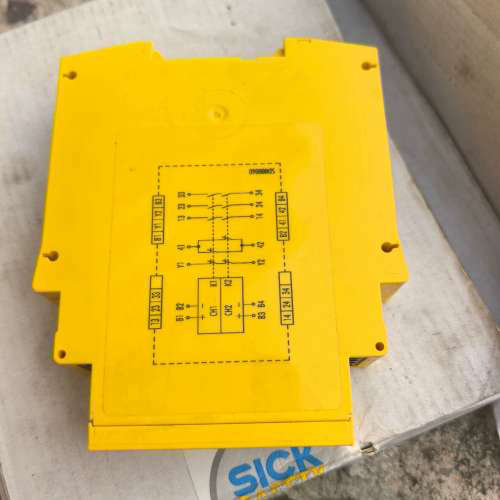 SICK西克安全继电器UE10-30S2DO型号602491[议]
