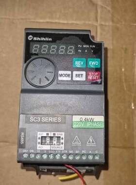 士林变频器SC3-021-0.4K，0.4KW功率，220V【议】