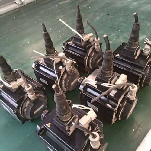 禾川伺服电机SV-X3MM100A-B2LN，1KW功率，4[议]