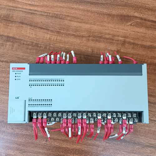 LS产电PLC，型号XBC-DR60EB，，，[议]