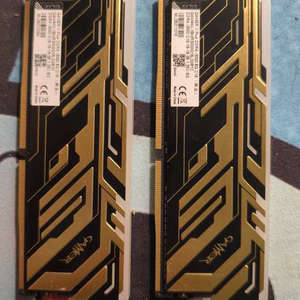 影驰GAMER II PLUS DDR4 3000 8G*2[议]