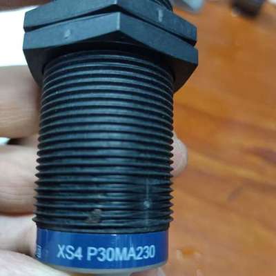 XS4P30MA230直流通用电感式接近开关交感应器配【议】