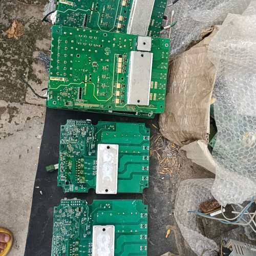 FS75R12KT4-B15能源模块，FP40R12KT3两[议]