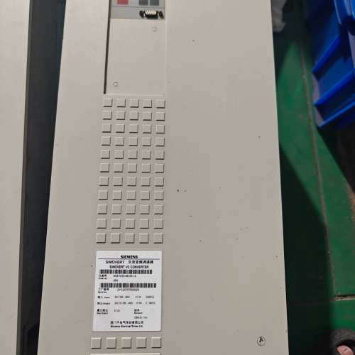 SIMOVERT交流变频调速器，型号6SE7023-8[议]