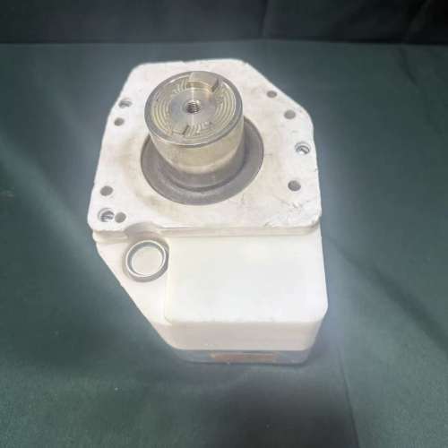 VAT 65050-JH52-BFA1/0176，瑞士原【议】