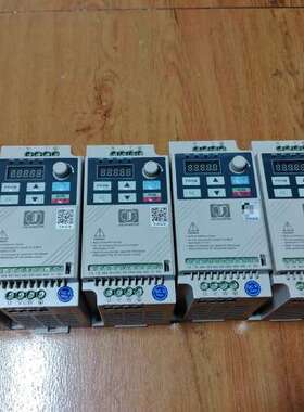 金田变频器JT100 EB0015G1，功率1.5kw，22【议】