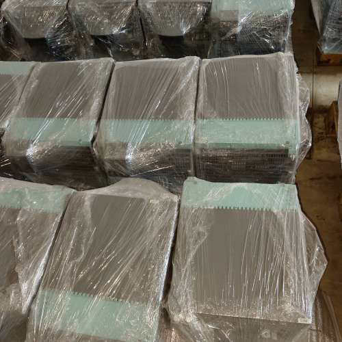 SVM2驱动器6SL3120-1TE31-3AA3，德[议]