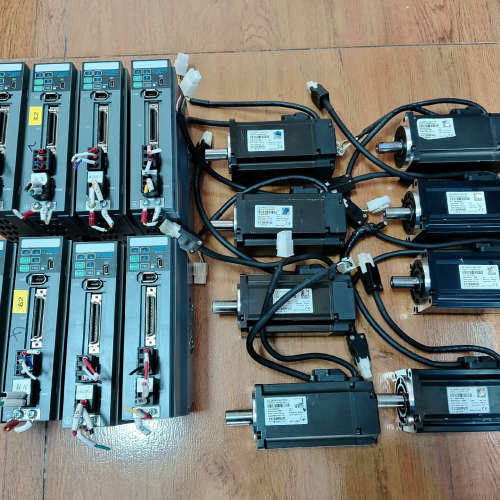 超川400w伺服电机装CC-D3P040A2-A，电机CC[议]