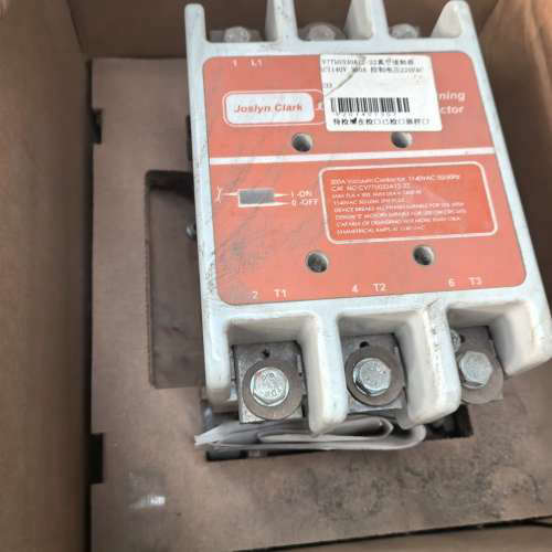 Joslyn Clark真空接触器，型号CV77U033A1[议]
