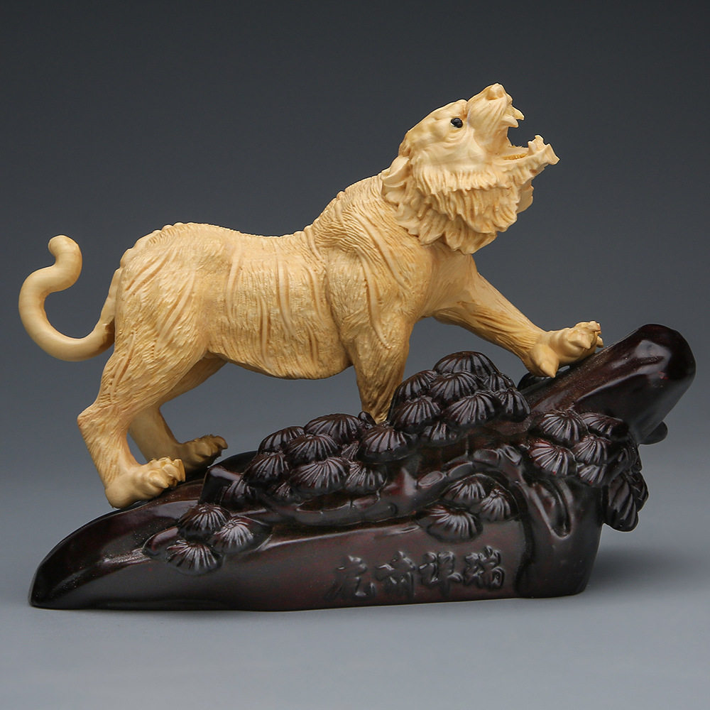 黄杨木虎啸祥瑞摆件实木雕刻生肖动物老虎摆件工艺装饰创意礼品