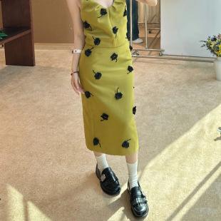 25ss直筒包臀裙手缝花朵中长款 本 半身裙shushuto 上海高版 花一