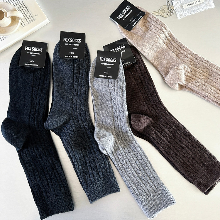 韩国男袜 东大门长颈鹿标男士羊毛复古麻花中筒袜 高品质保暖袜子