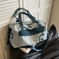 Синий водонепроницаемый чемодан с разделителями