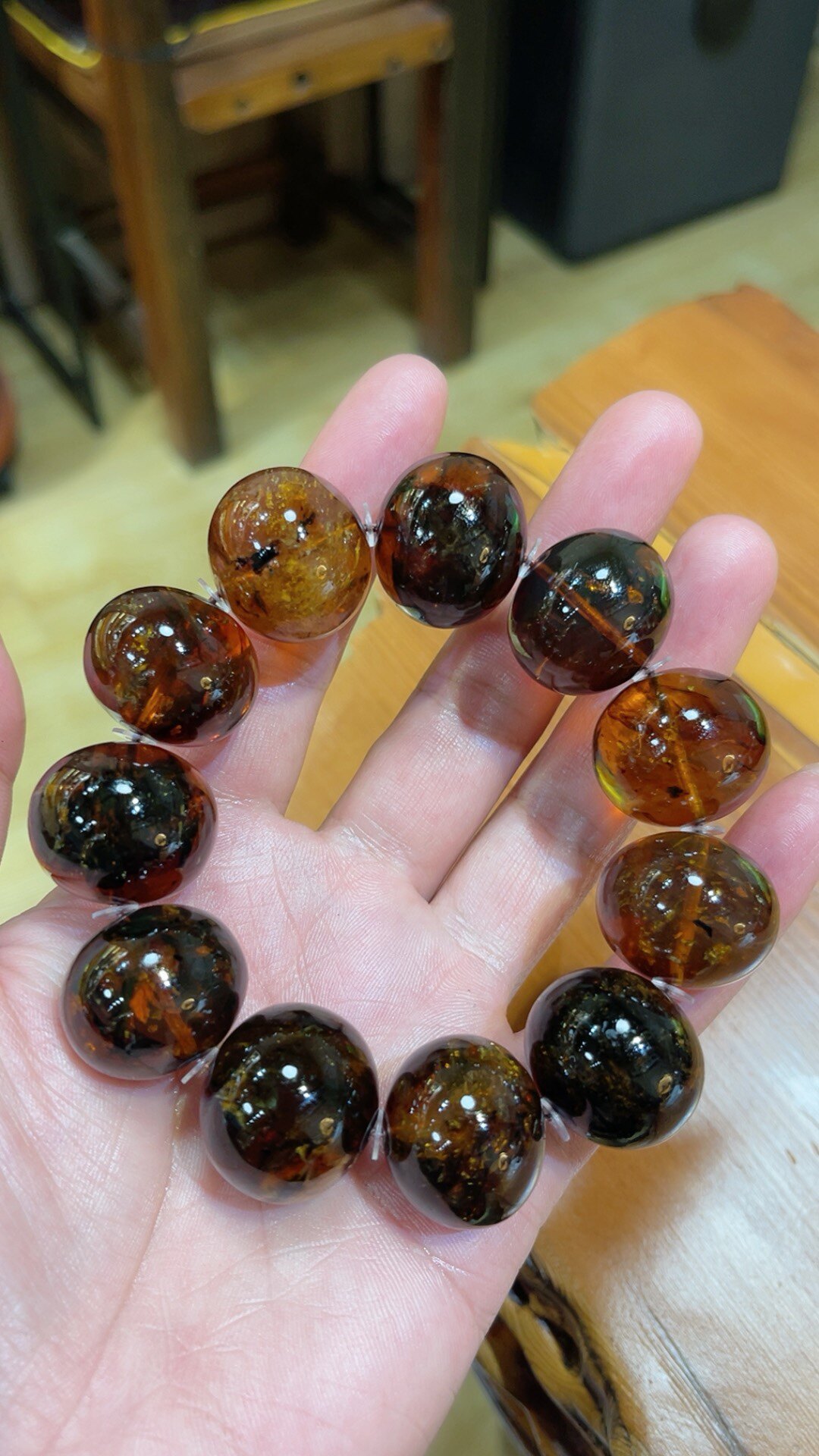 抚顺天然琥珀金珀花珀蜜蜡醫珀植物珀多宝手串抚顺琥珀保真