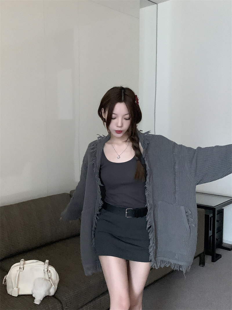 CC639-P63 Gestrickter Pullover für Damen mit einer lockeren und eleganten grauen Strickjacke mit langen Ärmeln_voghion.com
