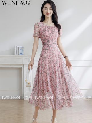 文浩丝华A字版女中长款带弹性连衣裙方领粉色碎花显瘦减龄29131