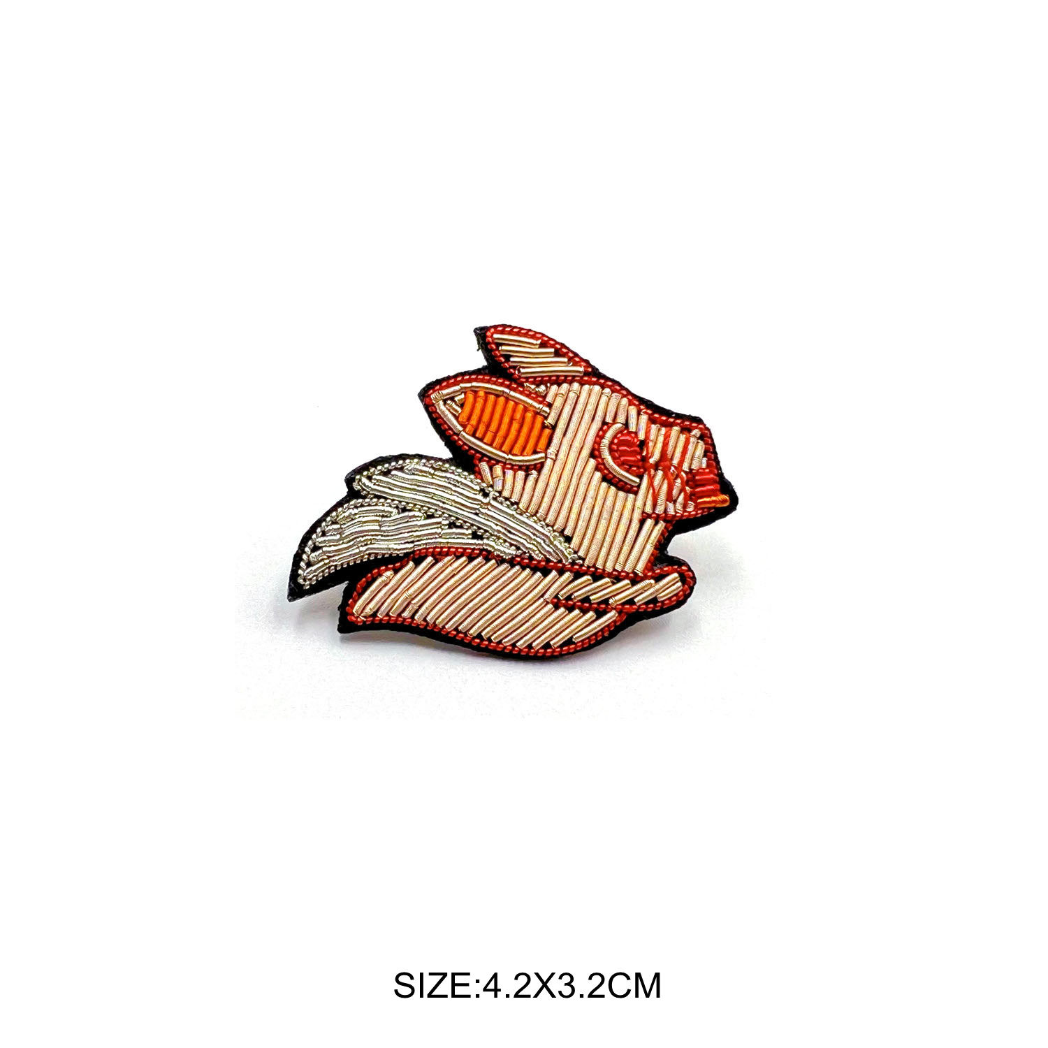 动物系列手工刺绣小众穿披风小猪可爱胸针徽章个性扣针衣服配饰潮