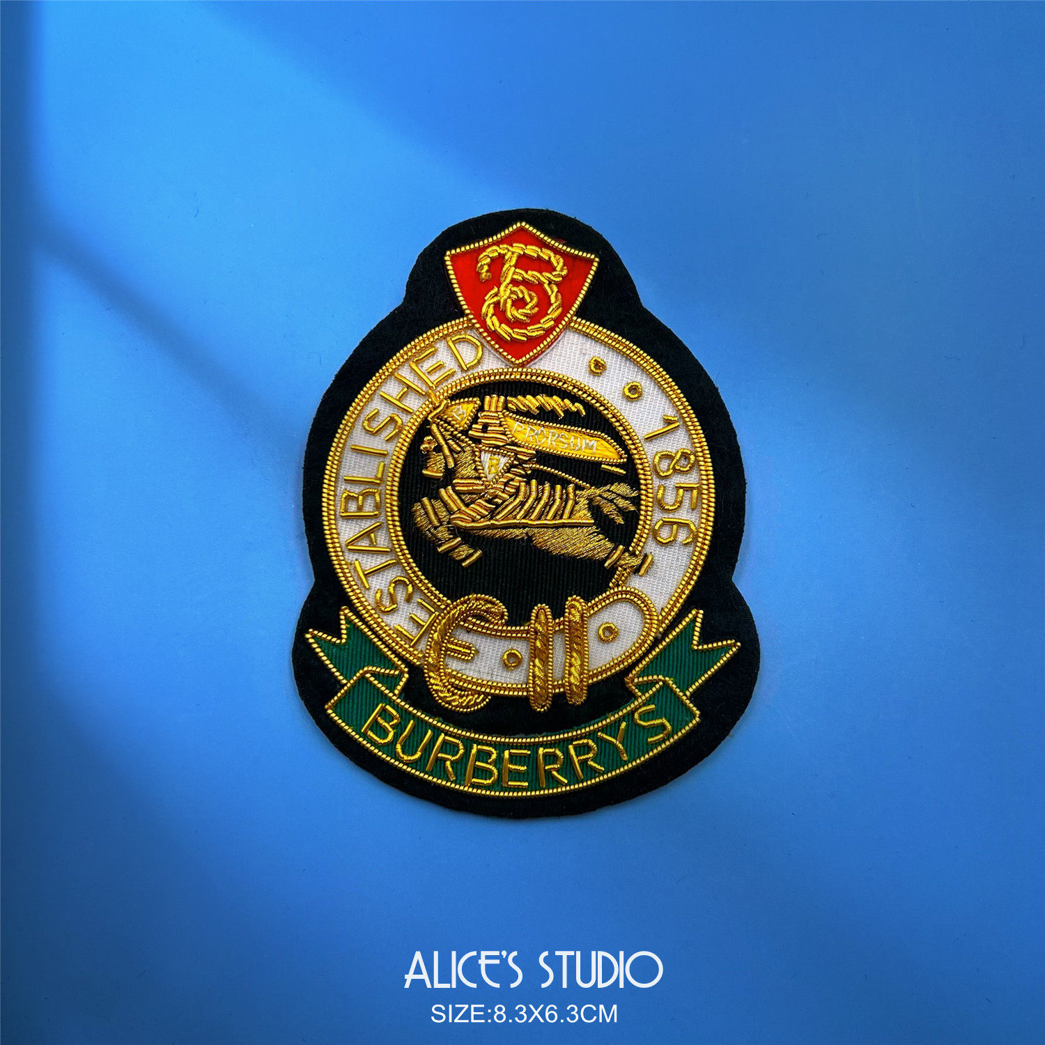 alice手工刺绣欧美品牌胸针经典西服胸章别针徽章时尚衣服配饰品