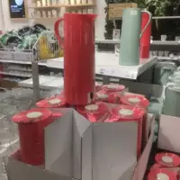Домашний дом Ikea Home Shanghai Ikea приобретает большой HUD Thermos теплой вода для бутылки с изоляцией.