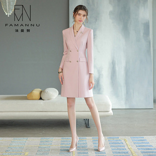 气质名媛粉色西装连衣裙女双排扣修腰显瘦艺考面试工作服上镜正装