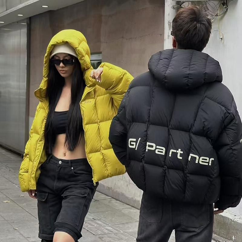 云朵泡芙羽绒服潮流情侣羽绒外套