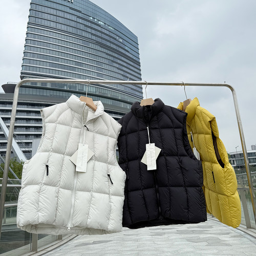美式潮流90白鸭绒羽绒马甲情侣款