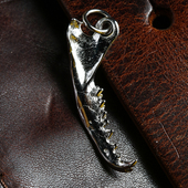 吾蟲原创不锈钢狼牙吊坠项链挂坠牙齿挂件车钥匙配饰霸气个性 复古