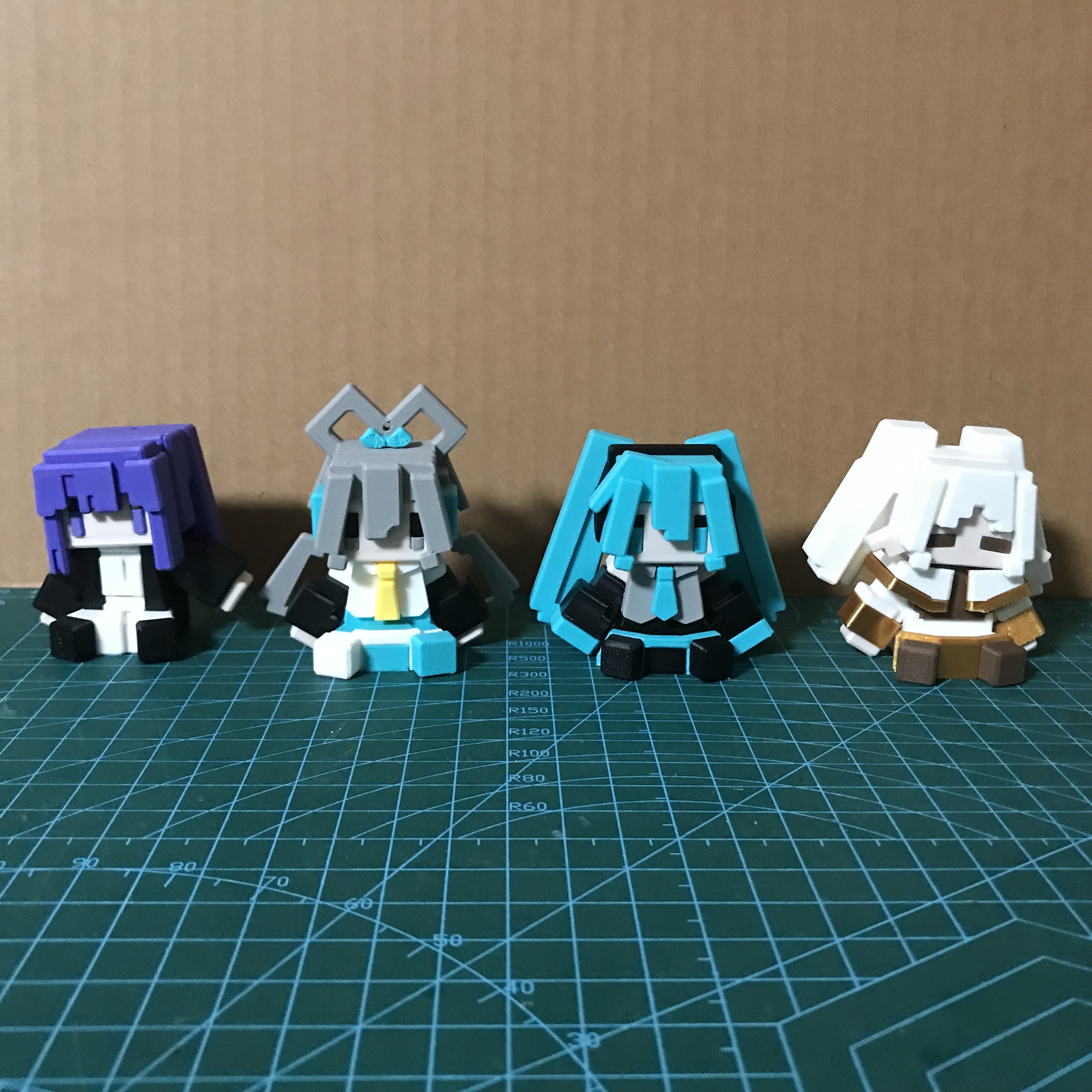 3d打印小手办初音未来洛天依芙莉莲菲伦