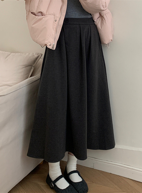 初吾家2025冬季新款加厚磨毛伞裙垂感显瘦宽松A字裙半身裙女
