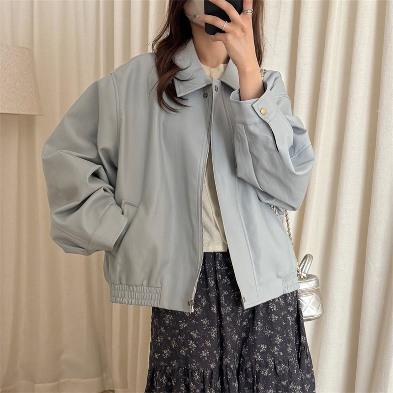 初吾家2025春季新款翻领衣外套女