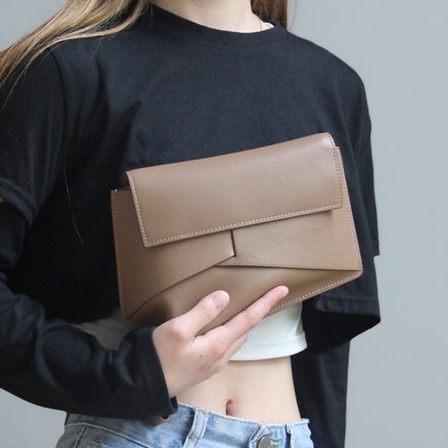 11年老店A级牛皮质保2年手拿包