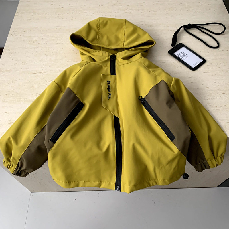 儿童外套春装2026新款男童连帽冲锋衣中小童休闲韩版拼色女童上衣