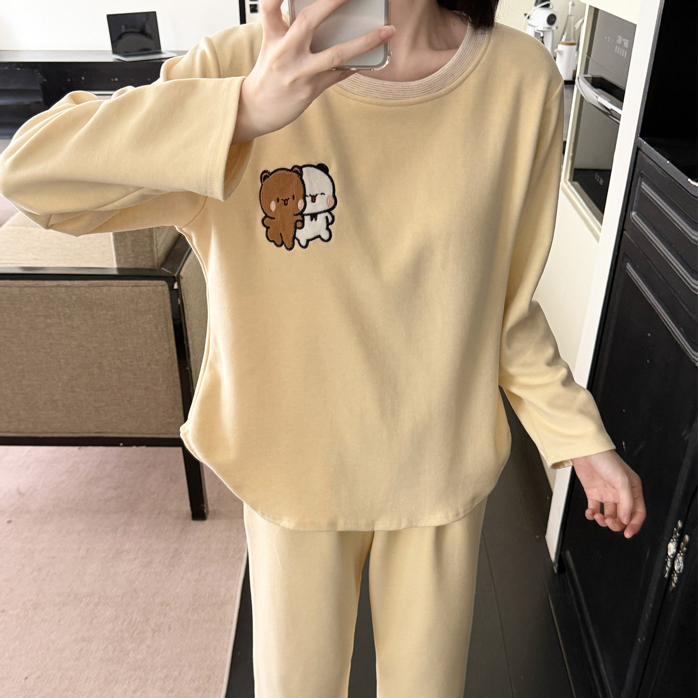 一二布布睡衣女款带胸垫春秋季德绒长袖长裤秋冬季磨毛家居服套装