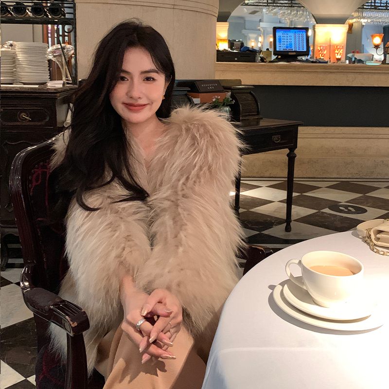 2023年新款网红爆款貉子毛双面编织皮草外套女气质名媛年轻款短款