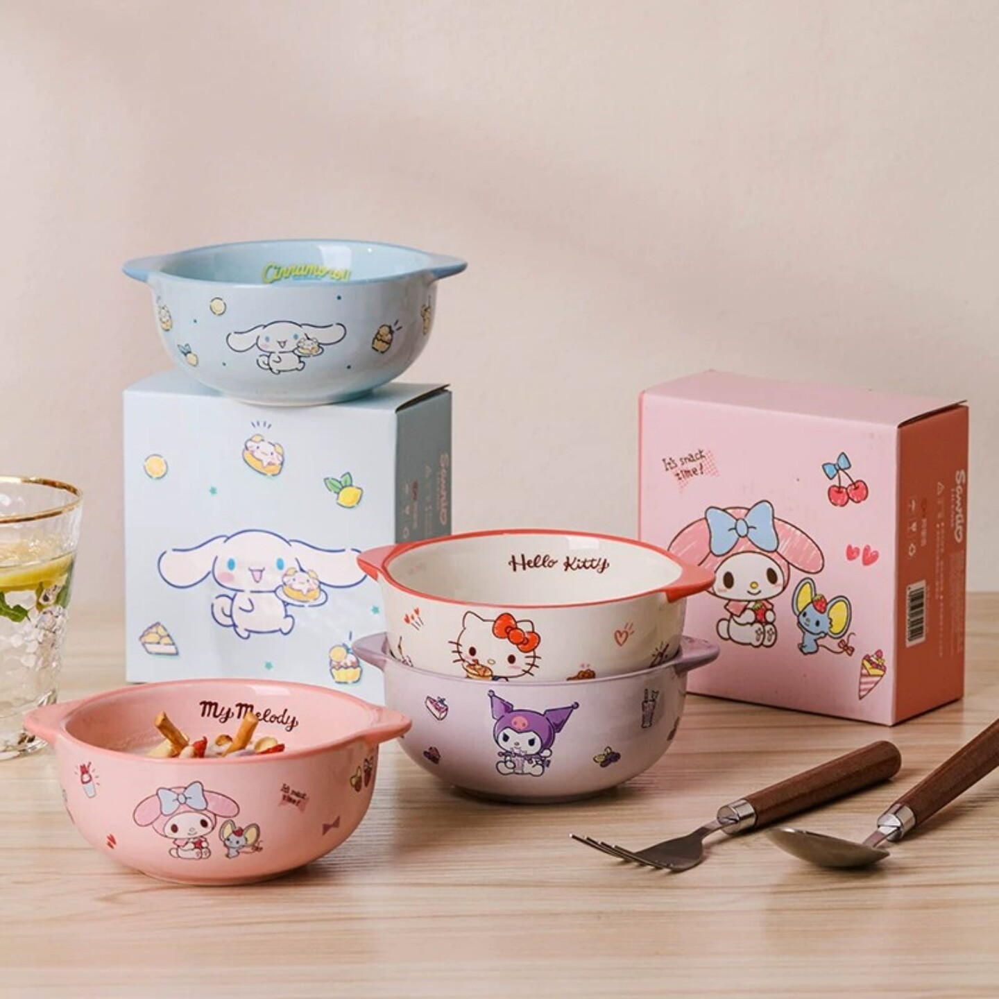HelloKitty陶瓷双耳宝宝碗防烫
